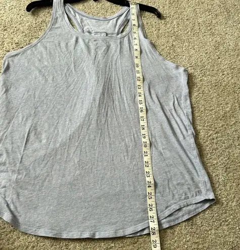 Lululemon  tank blue purple color size 10/12? Size missing