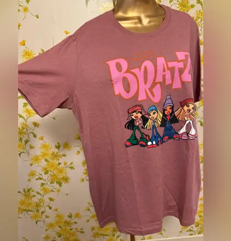 NWOT Bratz Graffiti short sleeve oversized T shirt size XL Size M