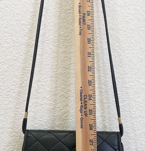 Vintage Unbranded Black Quilted Leather Medusa Sunburst Medallion Crossbody Bag