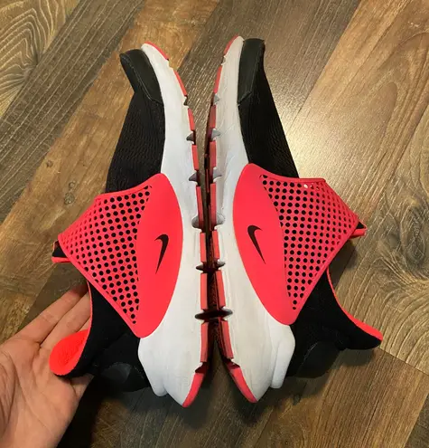 Nike Girls  Sock Dart