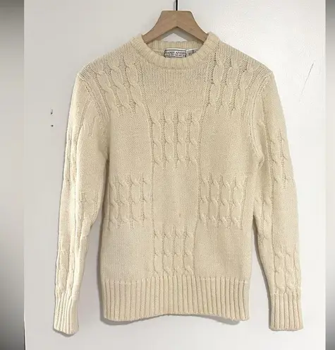 VINTAGE | HARDY AMIES | 100% Pure Wool Knit Sweater