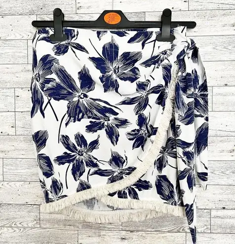 INDIKAH White & Blue Floral Wrap Skort, 8