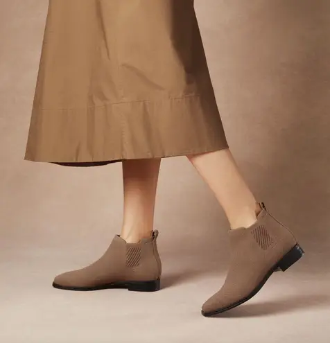 Vivaia Ryan Pro Square