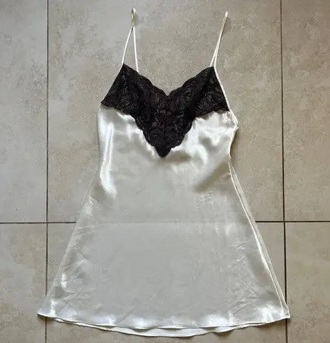 Val Mode Lingerie White & Gray Slip Dress USA Made Size S