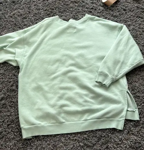 American Eagle Outfitters Oversized Crewneck