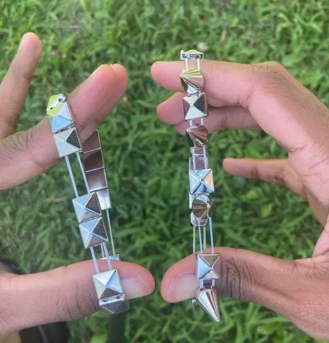 2 pcs Gothic Y2K Rivet Spike Bead Spike Punk Bracelet Style Silver Plated