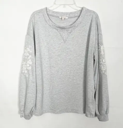 Skies Are Blue Embroidered Pullover Gray Sweater Size Medium