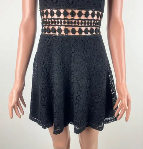 Cals | Black Lace Midriff Accent Dress