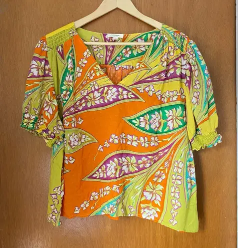 Haute Hippie ✨🆕✨
• boxy semi sheer blouse• Size XL