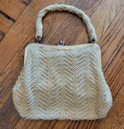 Vintage Beaded Pearl Clasp Closure Handbag