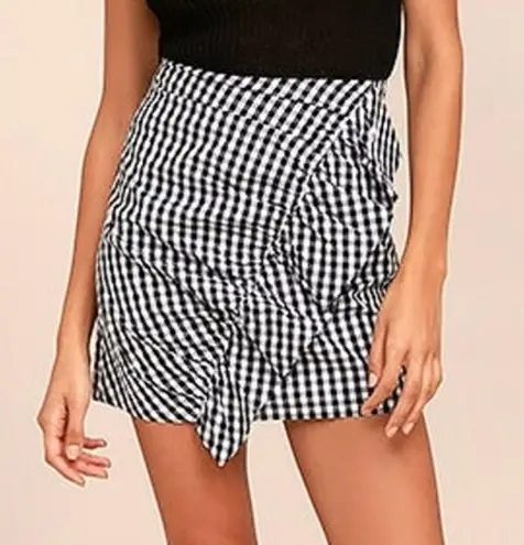 Lulus Collegiate Class Mini Skirt Womens M Black White Gingham Ruffle Picnic Size M