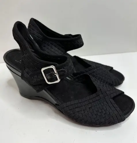 Impo  Varla Sandals Womens Size 10 Black Stretch Memory Foam Wedge Heel