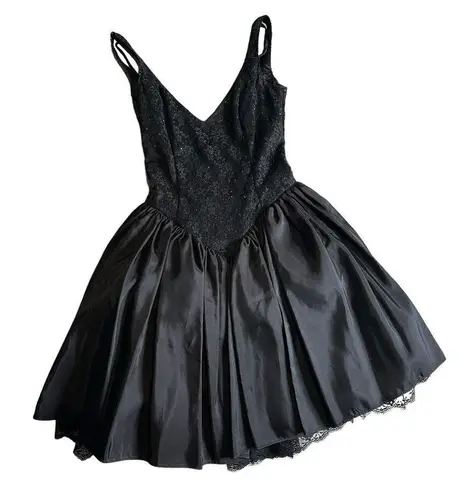 Jessica McClintock Gunne Sax  Size 3 Black Bow Back Dress Tulle Glitter Goth Prom