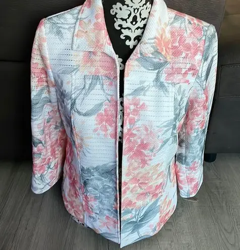 Alfred Dunner Petite New With Tag 3/4 Sleeve White Floral Blazer Jacket Size 6P