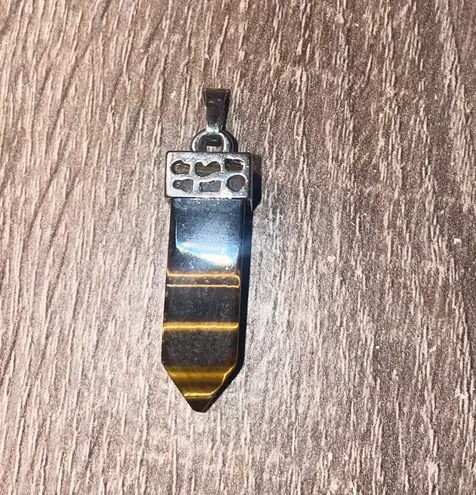 KILLSTAR Tigers Eye Pendant