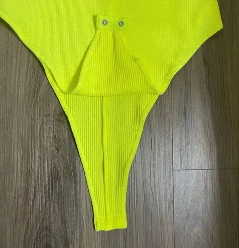 Wild Fable  Textured Versatile Neon Bodysuit