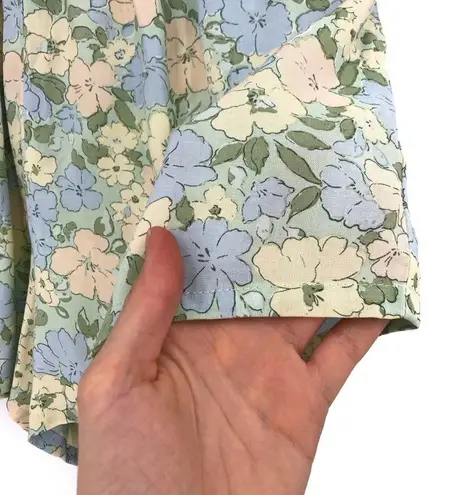 Motel NWT Maisey Short Washed Out Pastel Floral M