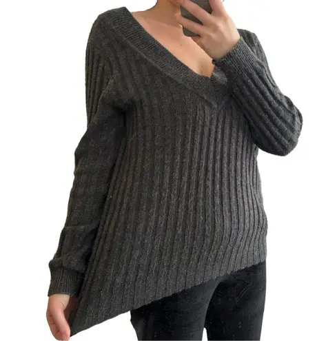 Revolve  / Tularosa Oversized Charcoal Gray Ribbed Cuffed V-Neck Sweater Top - Image 7