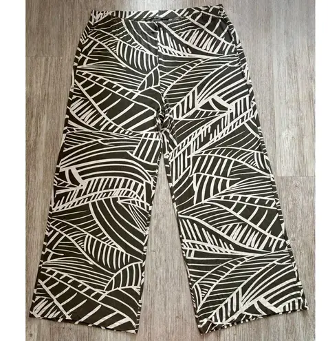 Traveler's by CHICO'S | Women's Tropical Botanical High Rise Wide Leg Pants | 3 Green Size 23