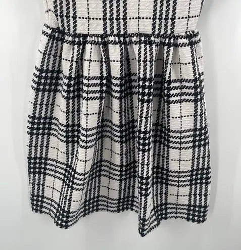 LORD & TAYLOR Design Lab Dress Medium Plaid Checks B&W Mock Neck Fit & Flare Black