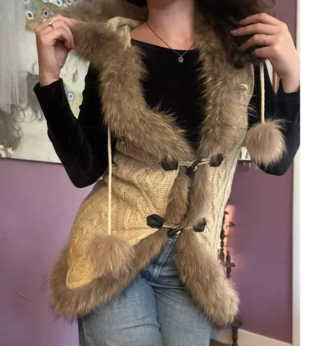 Fur Trim Linda Richards Luxury Beige Womens Collar Cable Knit Sweater Vest Sz XS Tan