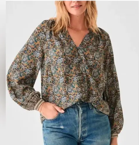 Faherty Naomi Top in Fairfield Border Print Size Medium Brown