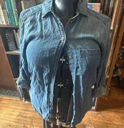 American Eagle  distressed denim button down XS boyfriend shirt