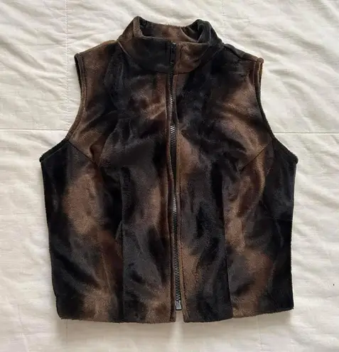 Vintage Brown faux fur zip