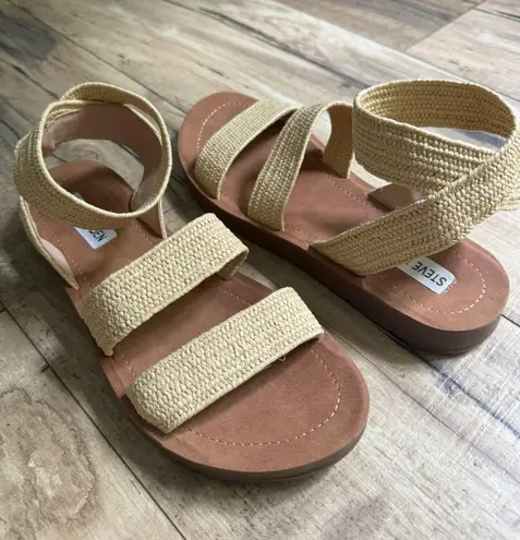 Steve Madden Sandals