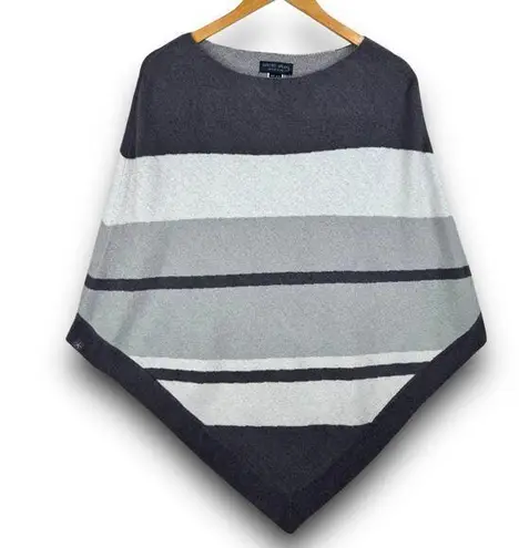 Barefoot Dreams NEW CozyChic Ultra Lite Gray Stripe Ocean Breeze Poncho One Size