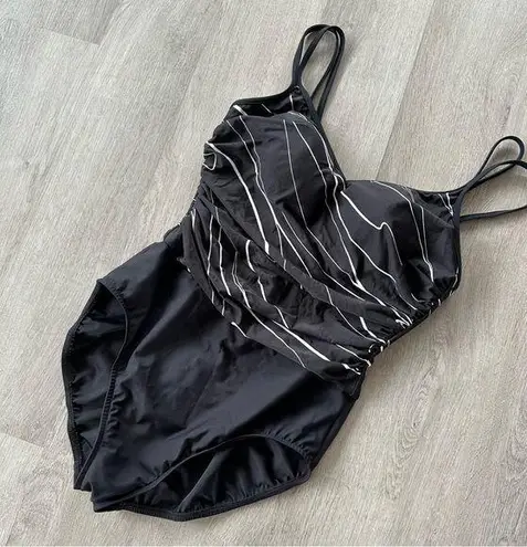 MiracleSuit One Piece Swimsuit Bathing Suit Black Design Women’s 16 Summer