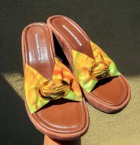 Vintage Green Tie Dye Mesh Knit Platform Wedge tortioise buckle & suede heel Brown Size 7.5