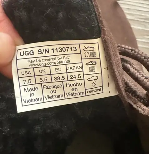 UGG  Romley Heritage Lace Up Ankle Boots