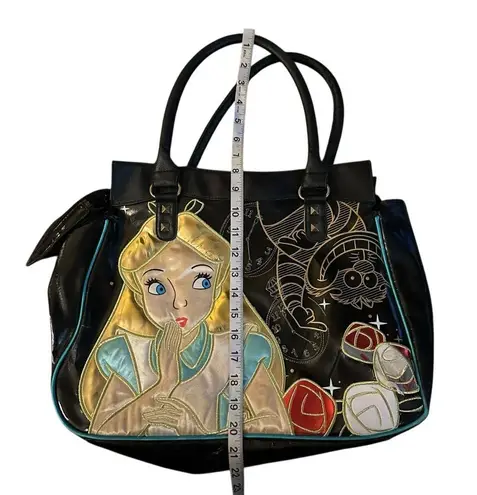 Lounge Fly Black and Gold Alice in Wonderland Tote Disney Classic Fairytale Rare!