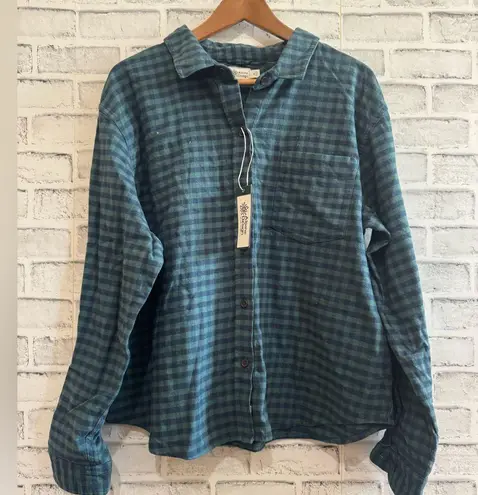 Alpine Design NWT! Women’s navy/green plaid button down flannel shirt, XL