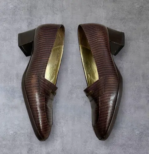 Bottega Veneta Vintage 80’s Brown Lizard-Embossed Leather Loafers
