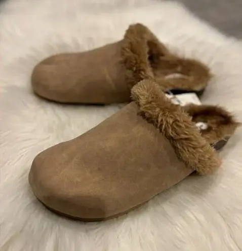 Aerie  Fuzzy Slippers | Brown | Sz 10 | NWT