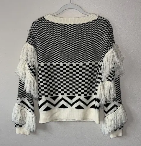 Tea N Rose boho checkered fringe knit v-neck sweater
