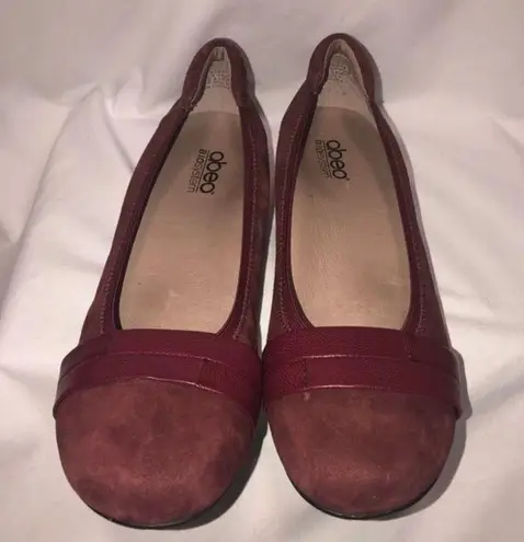 Abeo BIO System Tessa Wine Burgundy Suede Flats 8.5 Comfort Shoes