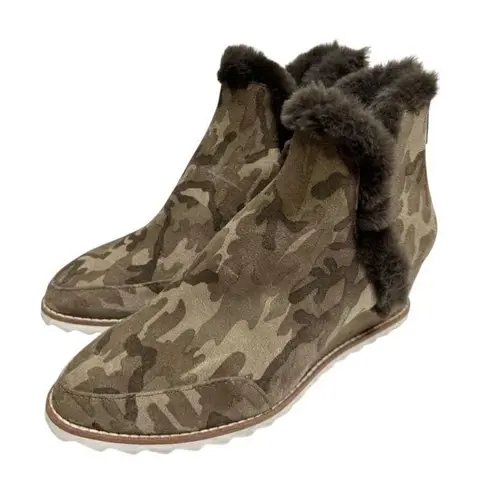 Pelle Moda Boots Size 6.5 Erin Faux Fur Trim Wedge Camouflage Zip Booties Green