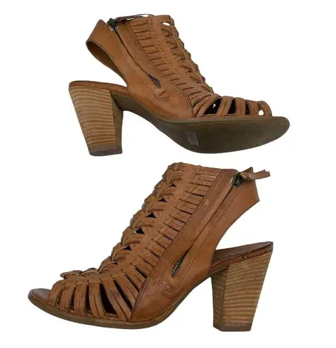 Paul Green  Rosa Woven Sandals - Brown - US 9