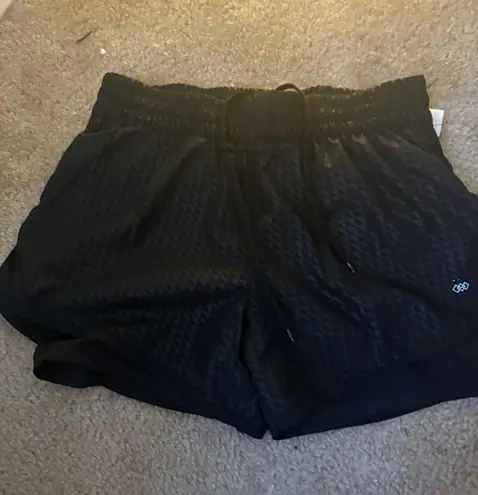 Legend Shorts Black Patterned