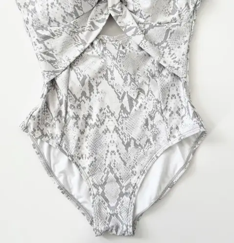 DKNY [] Snake Print White Gray Peek-A-Boo Twist Front One Piece Swimsuit NWT