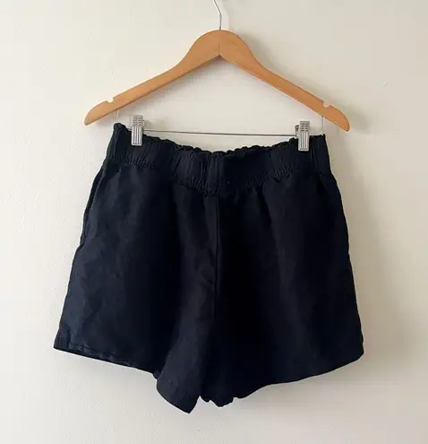 H&M Black Linen Blend High Waisted Shorts Size Medium