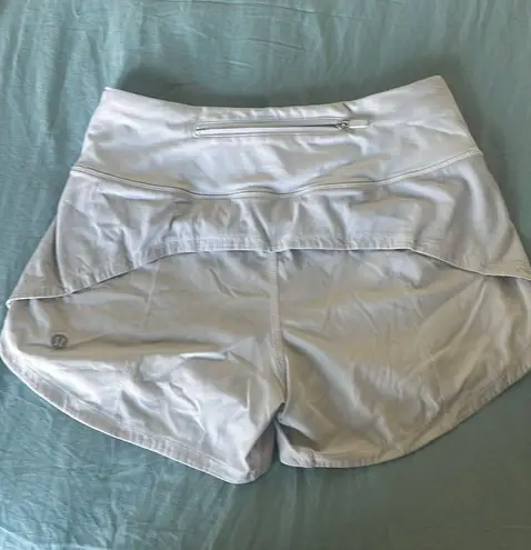 Lululemon White  Speed Up Low-Rise Shorts 4”