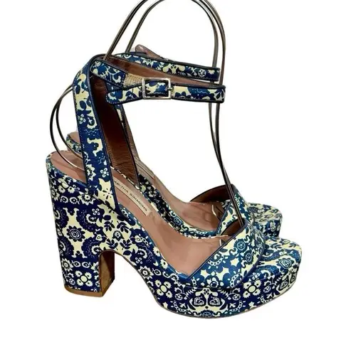 Tabitha Simmons Calla Blue & Ecru Floral Printed Leather Platform Heels Sandals Size 8