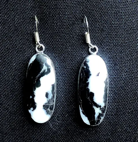 Sterling Silver Old Southwest White Buffalo Turquoise Cabochon Drop Earrings 925 Black