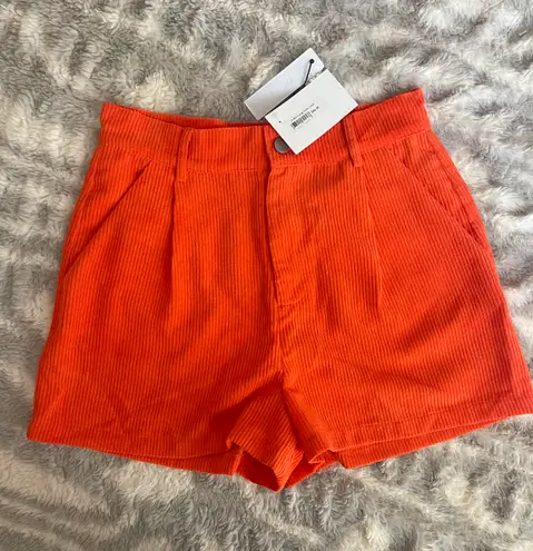 The Moon Corduroy Orange Shorts Day + 