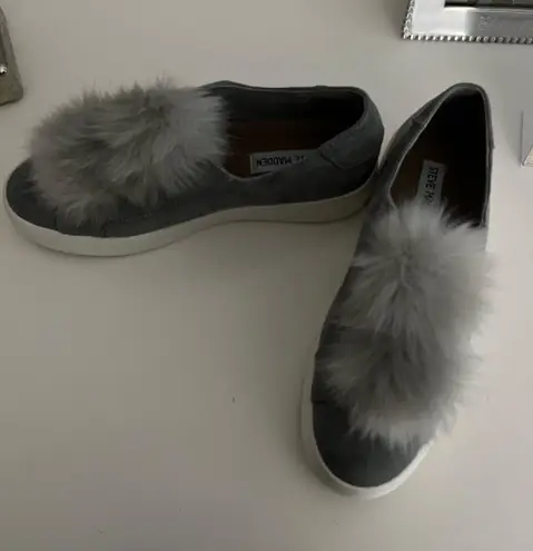 Steve Madden Pom Pom Sneakers