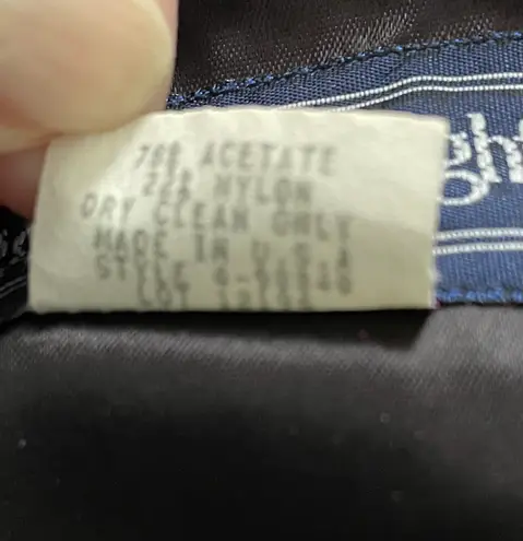 Maggie McNaughton Vintage Velvet Maroon With Gold Embroidery Button Up Blazer, size 24W